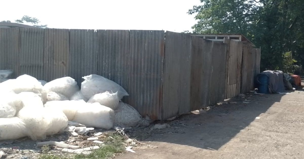 Diduga Jadi Tempat Penampungan Limbah B3, Warga Desak Pemkab Bogor Bertindak