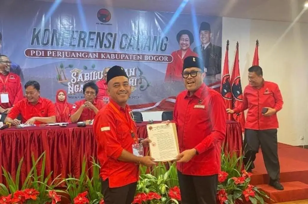 Resmi! DPP PDIP Tetapkan Doni Hutabarat Sebagai Ketua DPC PDIP Kabupaten Bogor