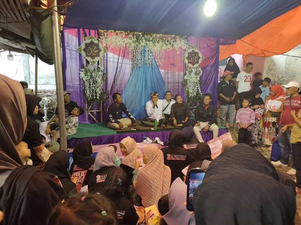 Kampanye Di Megamendung, Cawabup Kang Mus Janjikan Program Seragam Sekolah Gratis Untuk Semua Pelajar