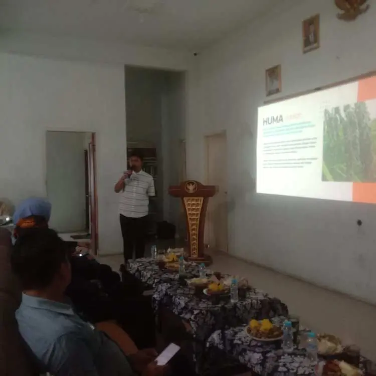 Panen Perdana Padi Huma, Disbudpar Kabupaten Bogor Kunjungi Pelestarian Tradisi Sunda di Desa Parakan Muncang