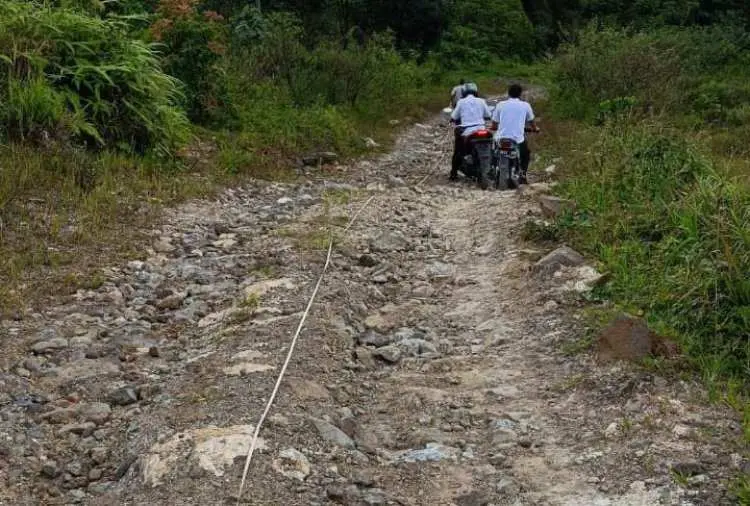 Rudy Susmanto Minta Pemkab Segara Perbaiki Seluruh Jalan Rusak di Bogor