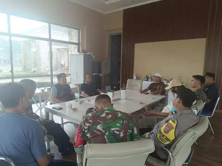 Banjir Lumpur Terjang Puluhan Rumah Warga di Kecamatan Tamansari, Ini Penyebabnya!