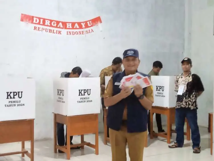 Partisipasi Pemilih di Kecamatan Cibinong Naik 2  Persen