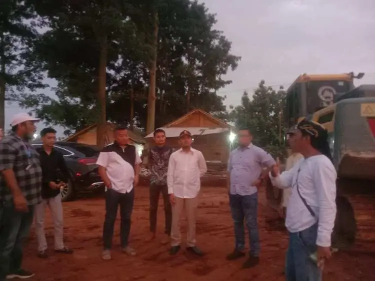 Mulyadi Kunjungi Lokasi Kantung Parkir Dump Truck, Respon Terhadap Keluhan Warga