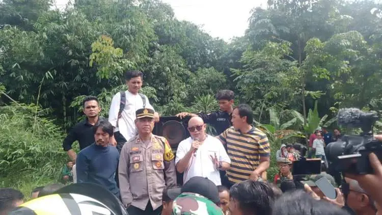 Warga Kiarasari Demo UPT PUPR Cigudeg, Bobby Wahyudi: Proyek Sudah Mangkrak Sebelum Saya Menjabat Disini