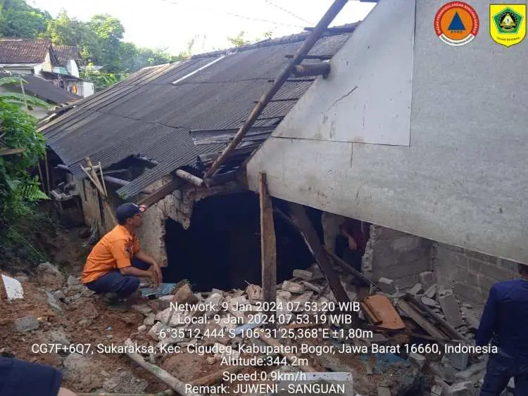 BPBD Catat 22 Warga Terdampak Longsor Cigudeg