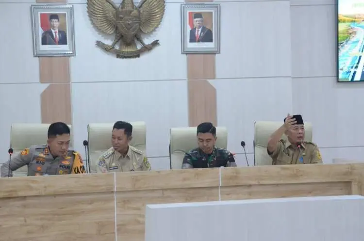 Pj Bupati Bogor Percepat Pembangunan Kantong Parkir Truk Tambang Di Parung Panjang