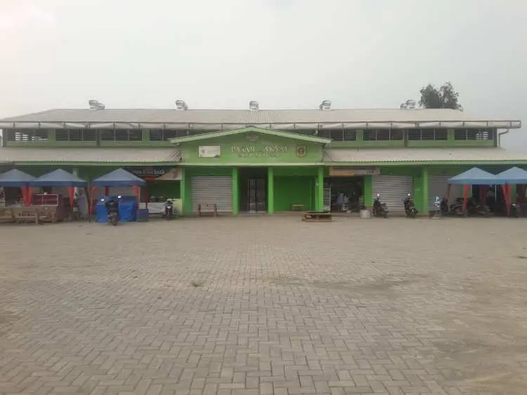 Bumdes Kembang Kuning Dinilai Gagal Kelola Pasar Tradisional Klapanunggal, Ini Alasannya