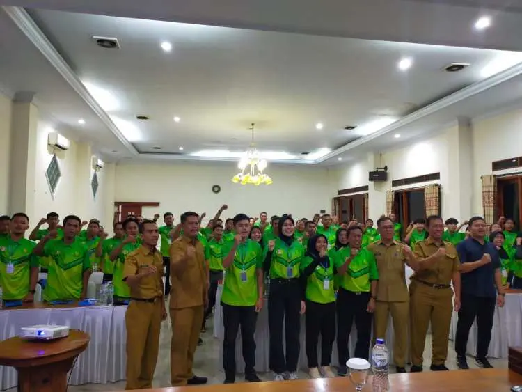 100 Guru Olahraga dan Atlet Ikuti Pelatihan Tenaga Keolahragaan dan Organisasi Cabor Hockey