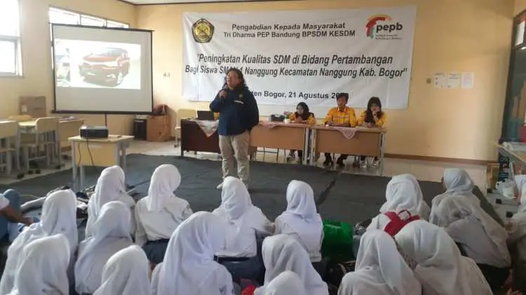 PEP Bandung Bersama PT Antam UBPE Pongkor Sosialisasi Bahaya Mercury Kepada Siswa