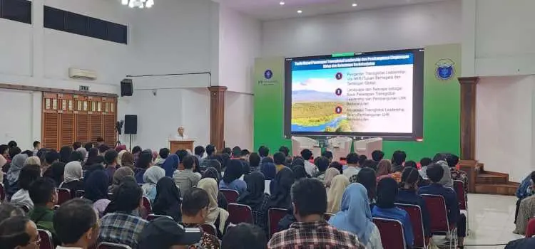 Sekjen KLHK Ajak Mahasiswa Fahutan IPB University Aktualisasikan Transglobal Leadership