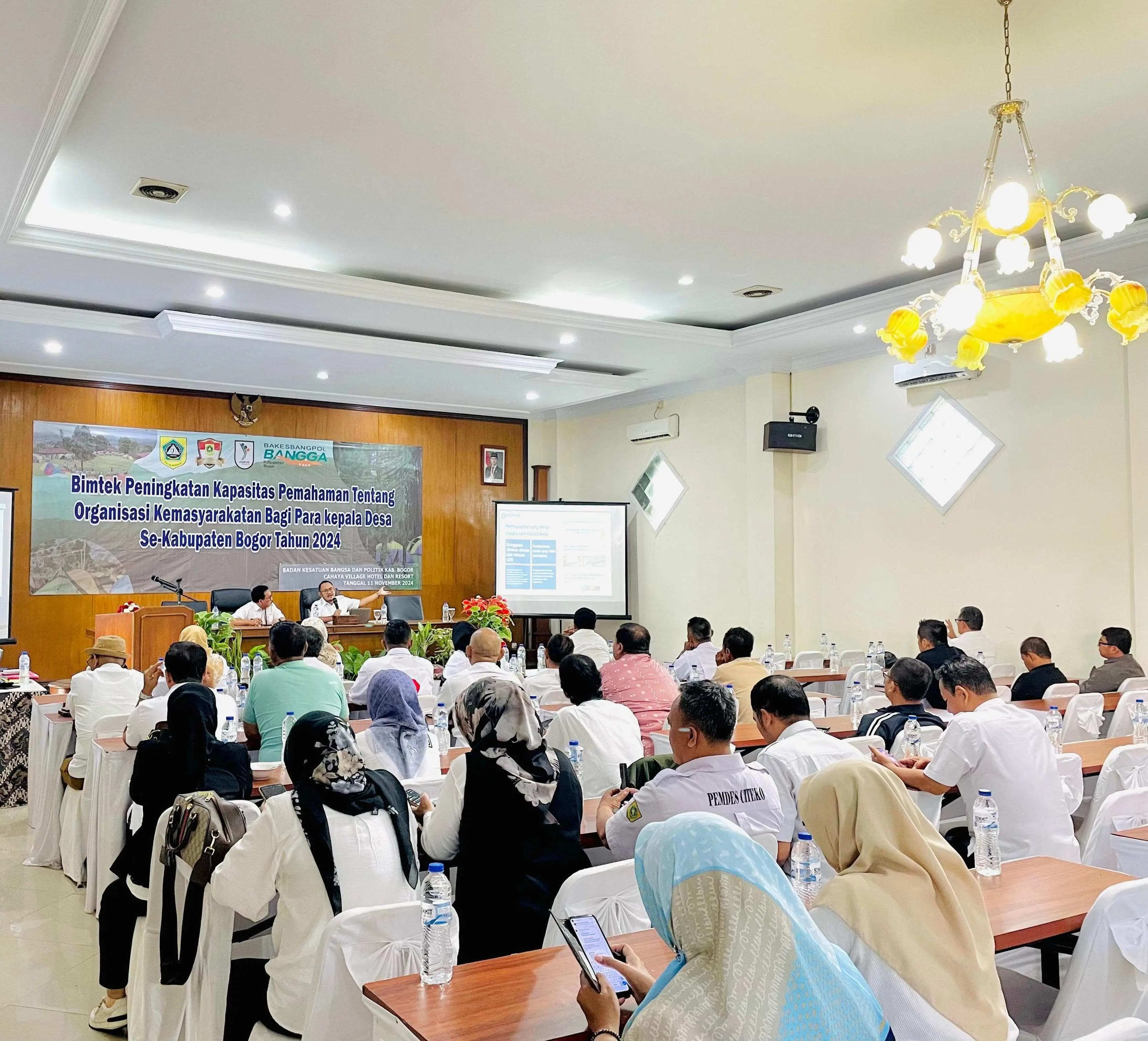 Ketua Peradi Kabupaten Bogor Beri Penyuluhan Hukum ke Kades yang Sering Dapat Tindakan Ancaman dan Pemerasan