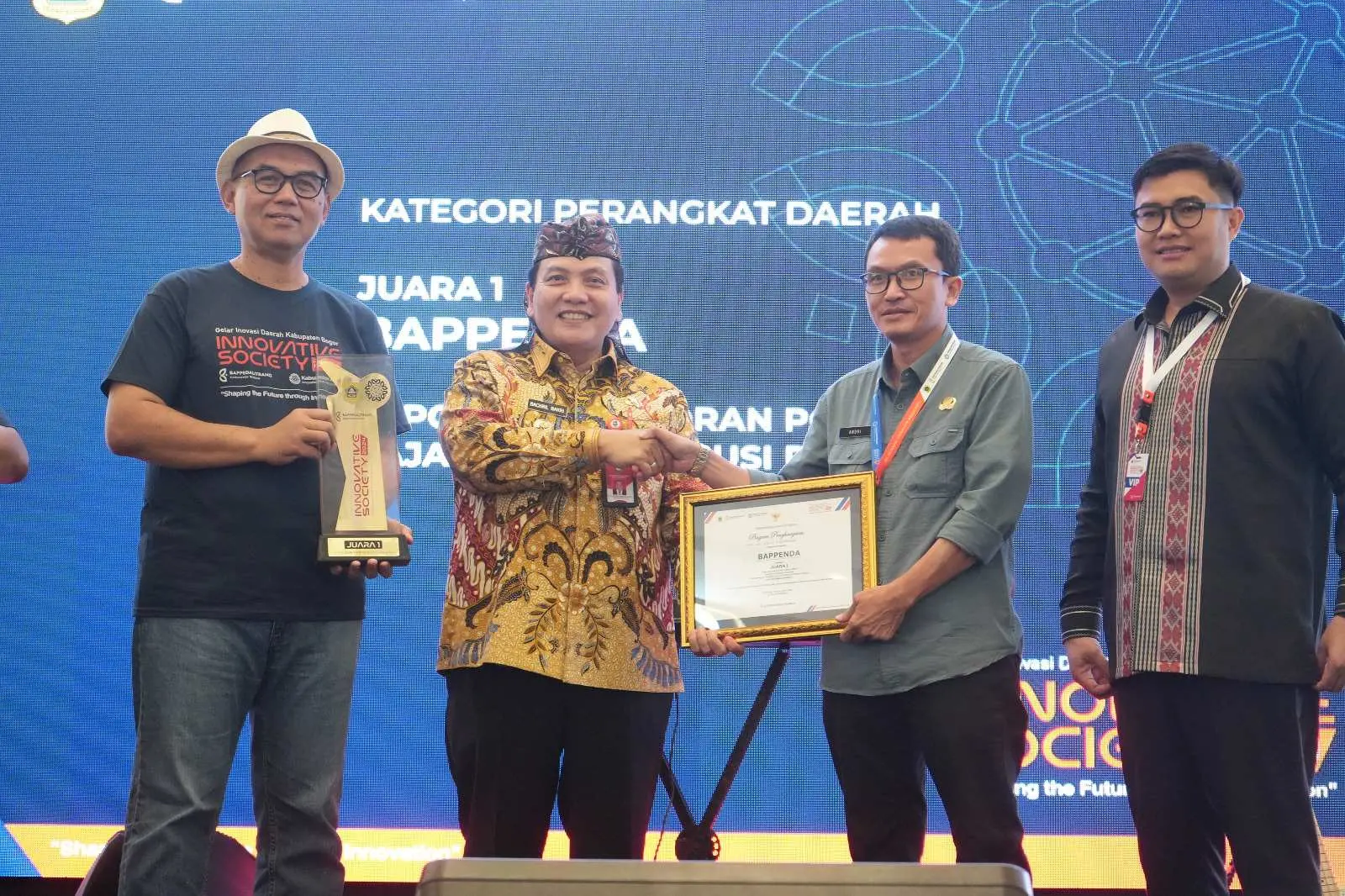 Wujudkan Budaya Inovasi Pelayanan Publik Berkualitas, Pemkab Bogor Berikan Anugerah Inovasi Daerah