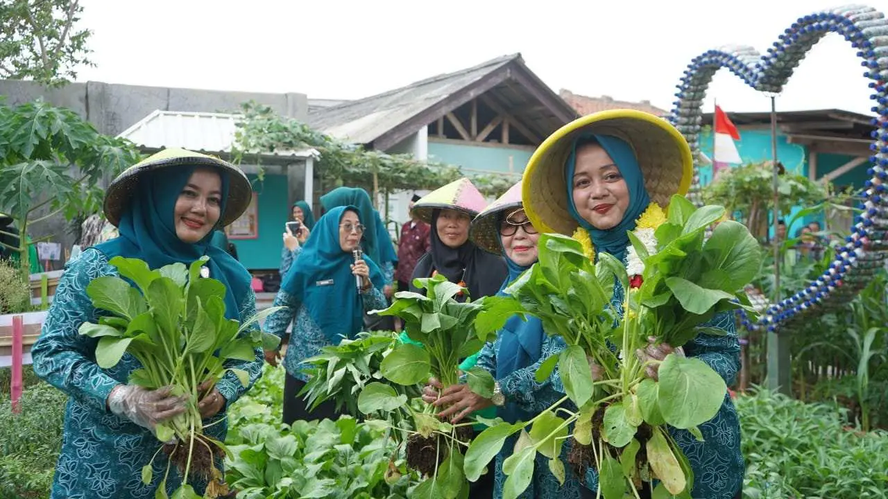 Monev Program Kegiatan TP PKK Klapanunggal, Stunting Jadi Fokus Utama Pj Ketua TP PKK Kabupaten Bogor