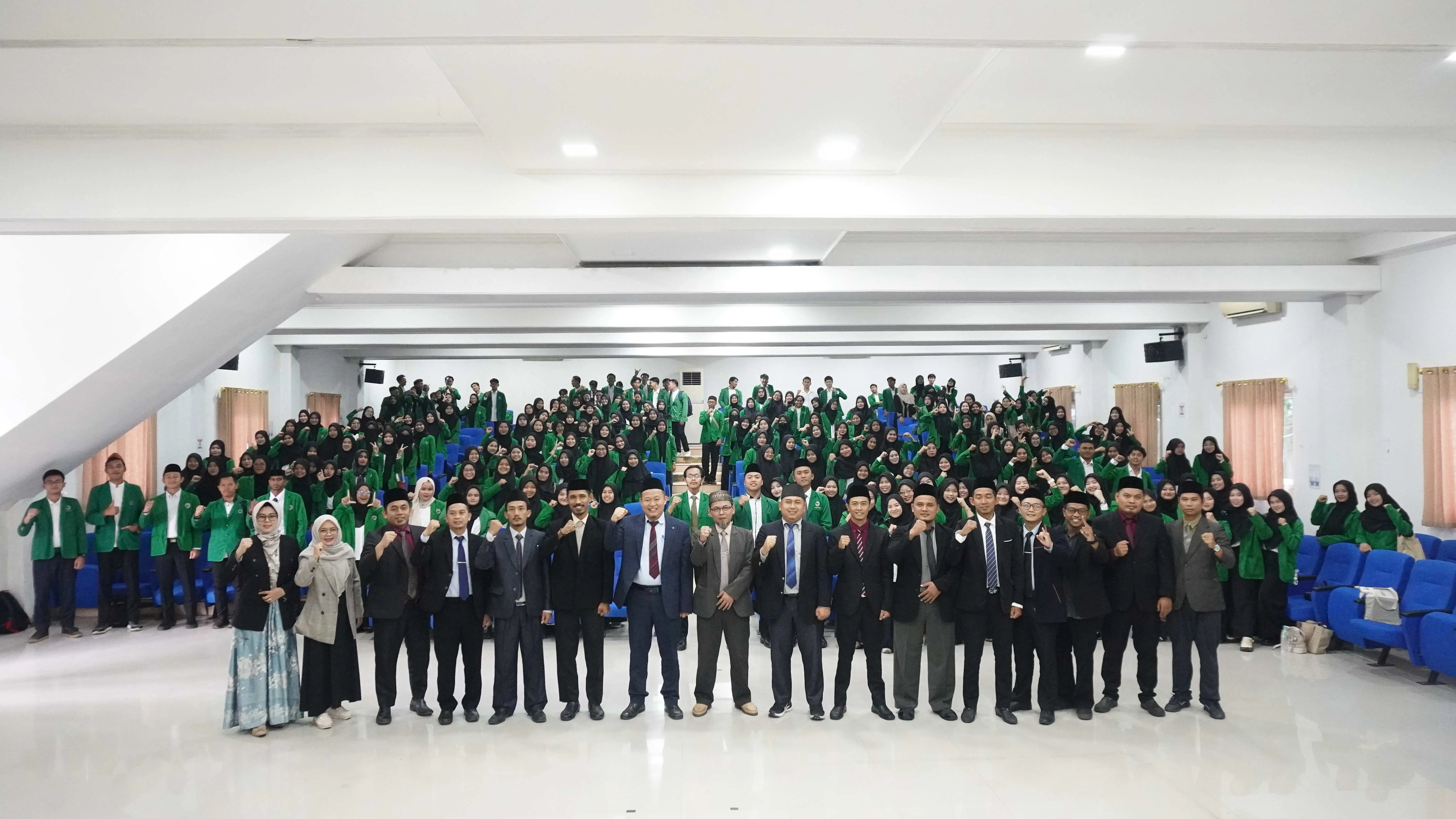 297 Mahasiswa IUQI Bogor Semester Akhir Jalani Sidang Komprehensif Tahun 2025