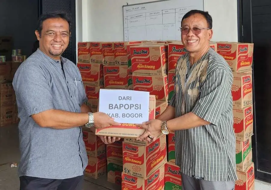 Bapopsi Kirim Sembako Bagi Warga Kabupaten Bogor yang Terdampak Bencana