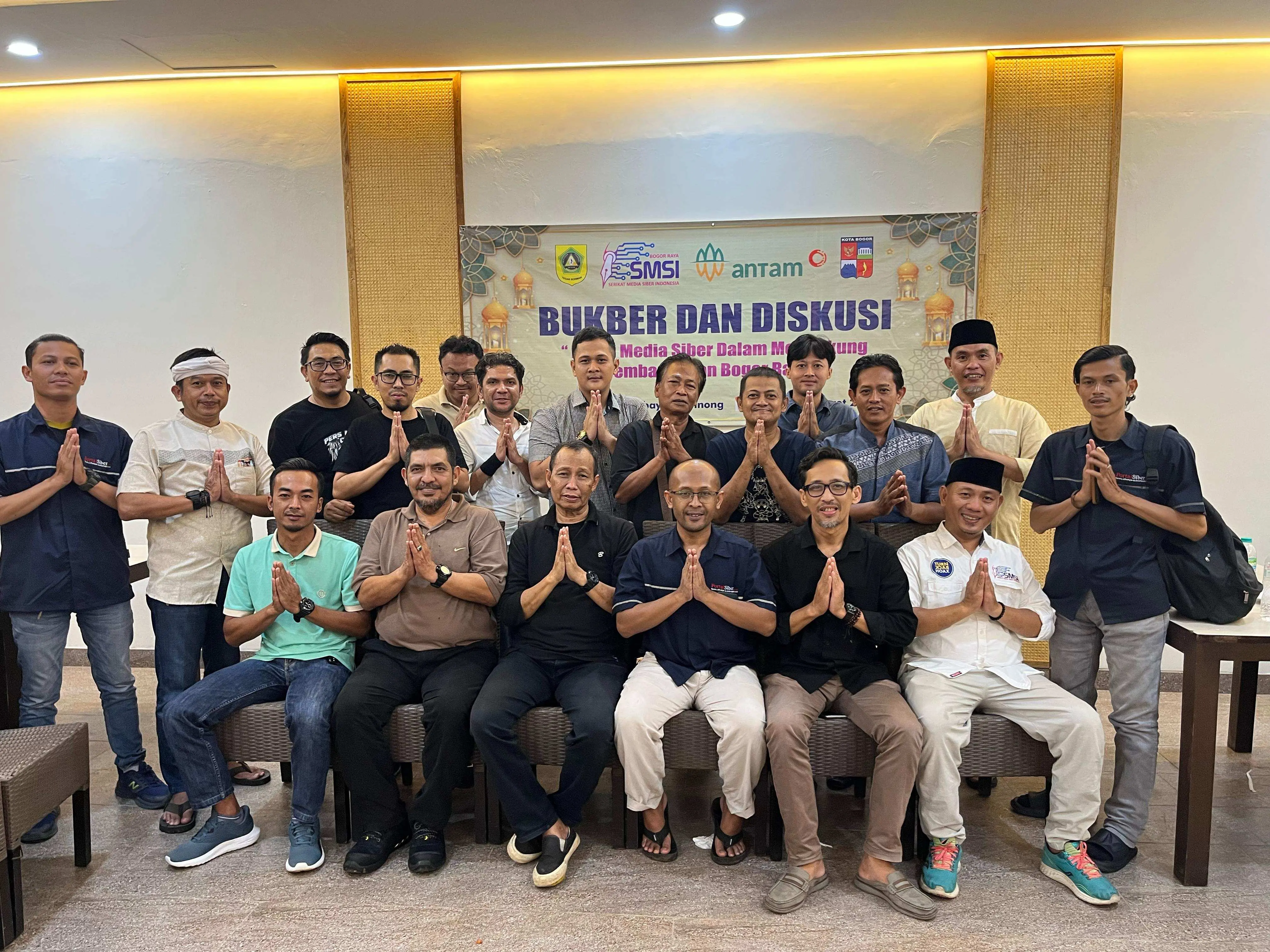 SMSI Bogor Raya Gaet Pemkot dan Pemkab Gelar Bukber dan Diskusi Perkuat Sinergi Media dengan Pemerintah