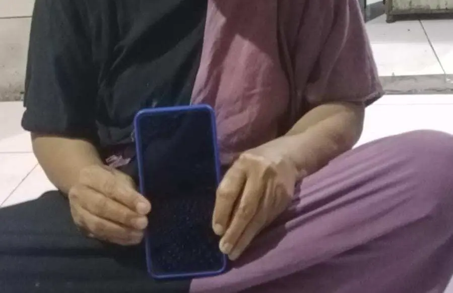 Kisah Pilu Almarhum R di Jasinga: Gadai HP Demi Berobat ke Rumah Sakit