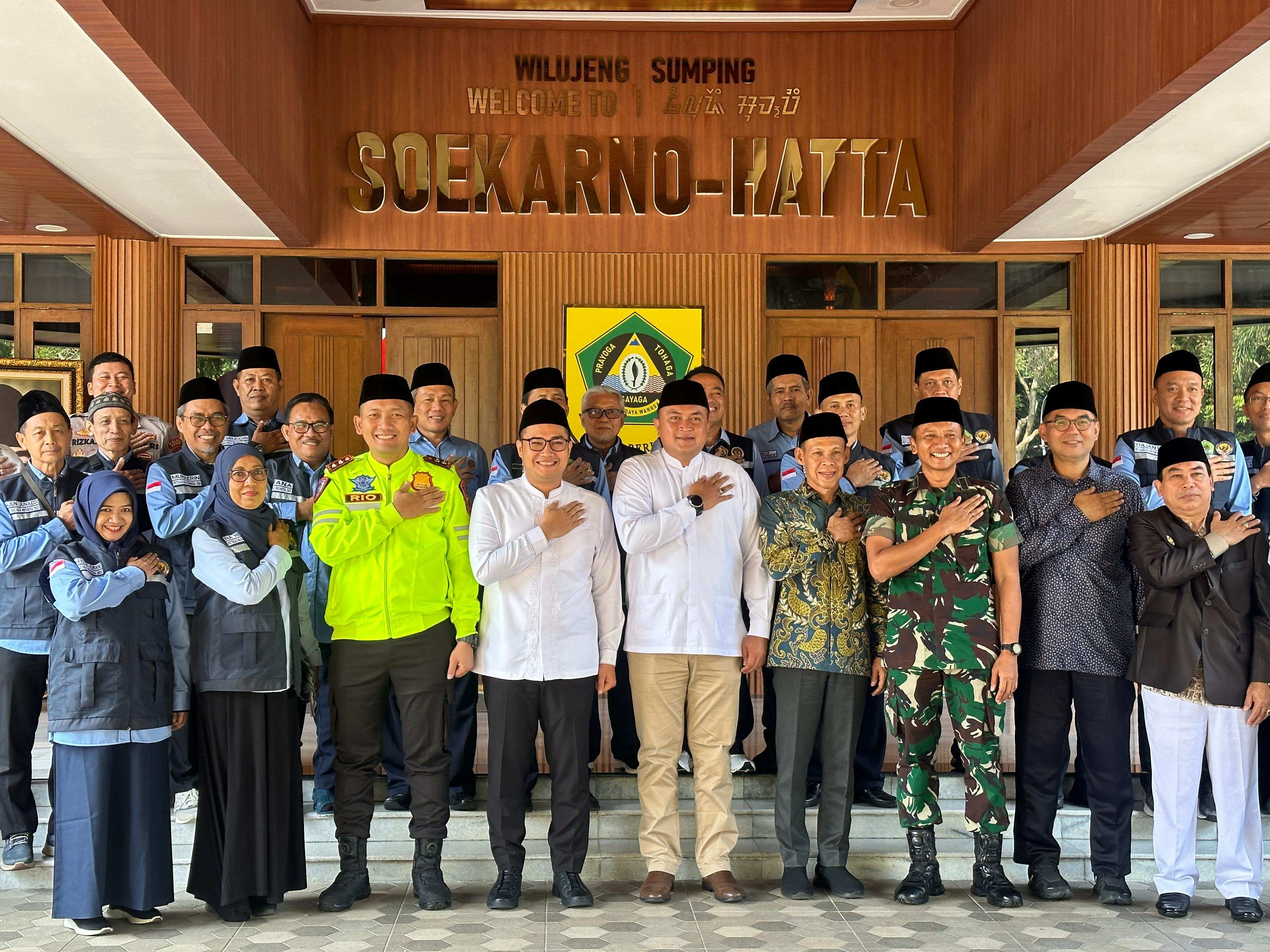 Ribuan Jamaah Haji Asal Bogor Diberangkatkan, Rudy Susmanto Ingatkan Makna Kolektif