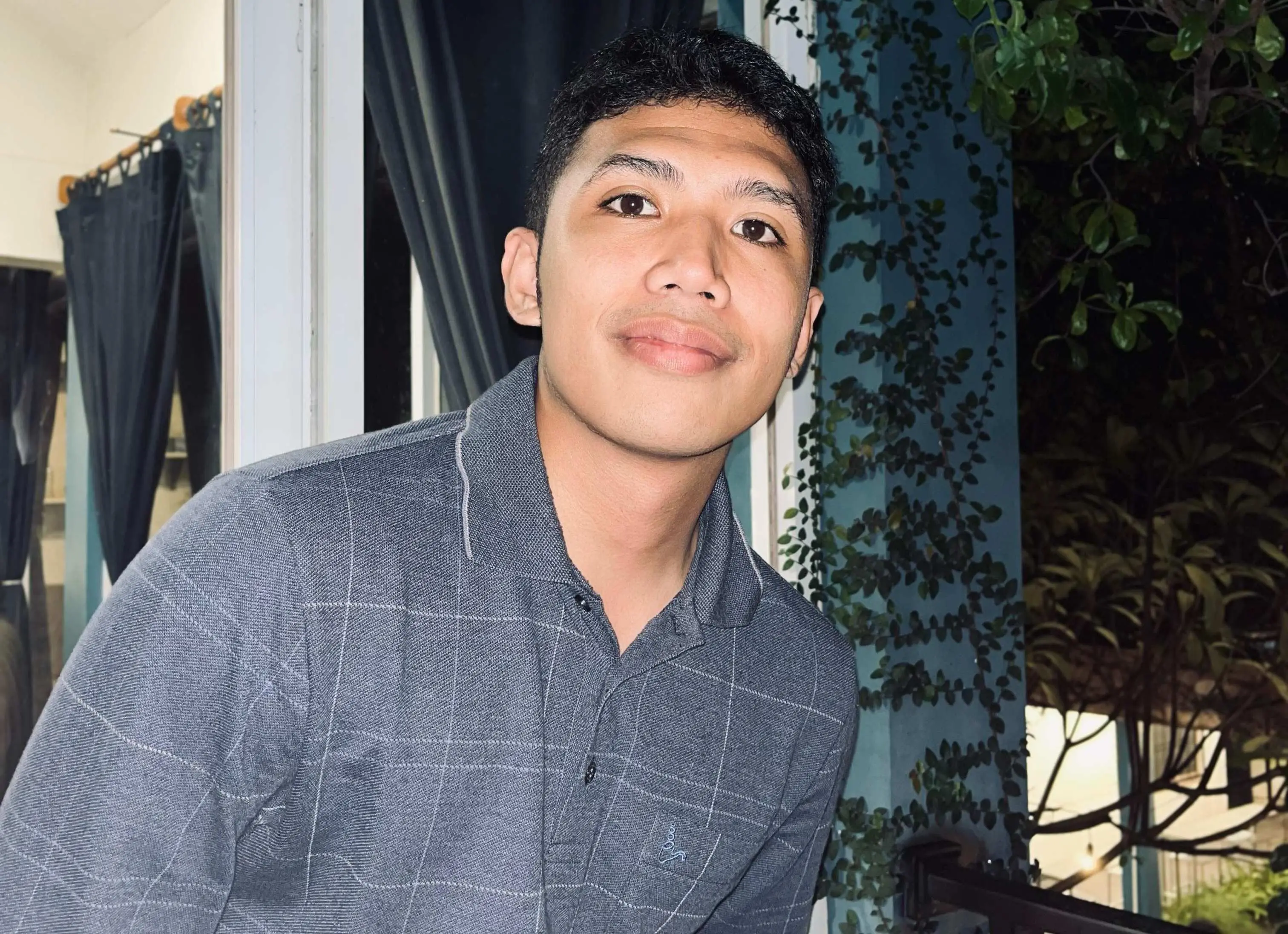 Diakletika Naik Kelas: Respon Kebijakan KDM (Kang Deddy Mulyadi)