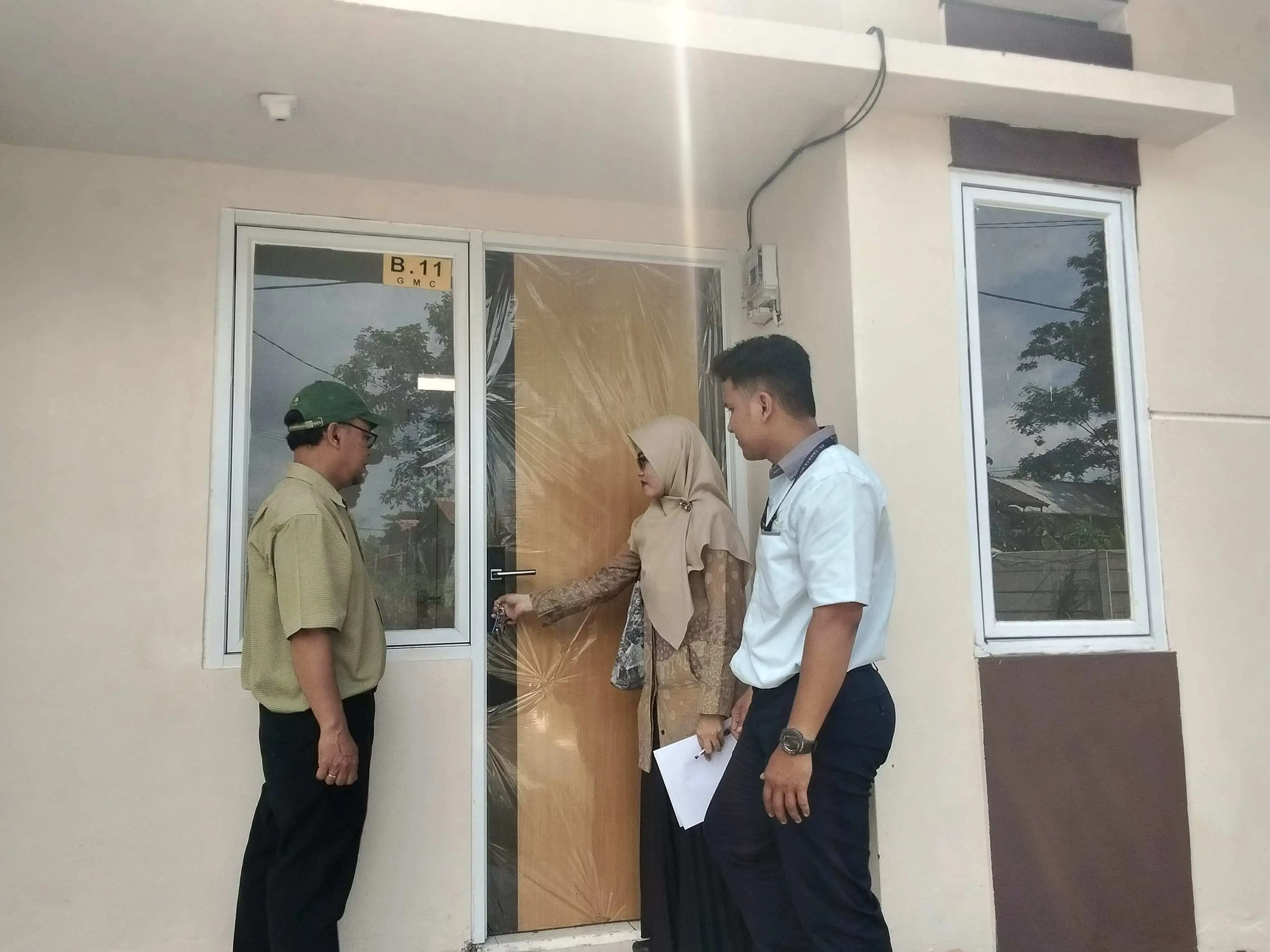 Grand Mutiara Cibungbulang Gelar Open House, Serahkan 76 Kunci Rumah Siap Huni