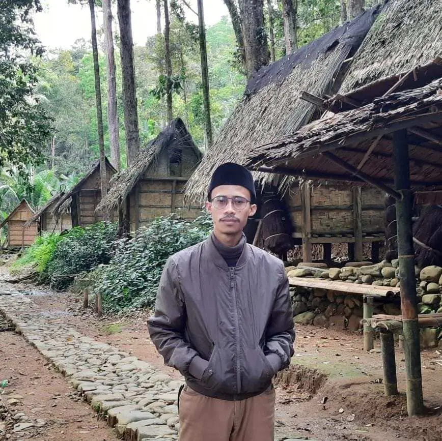 Remaja Mencari Jati Diri, Negara Masih Sibuk Menyusun Teori