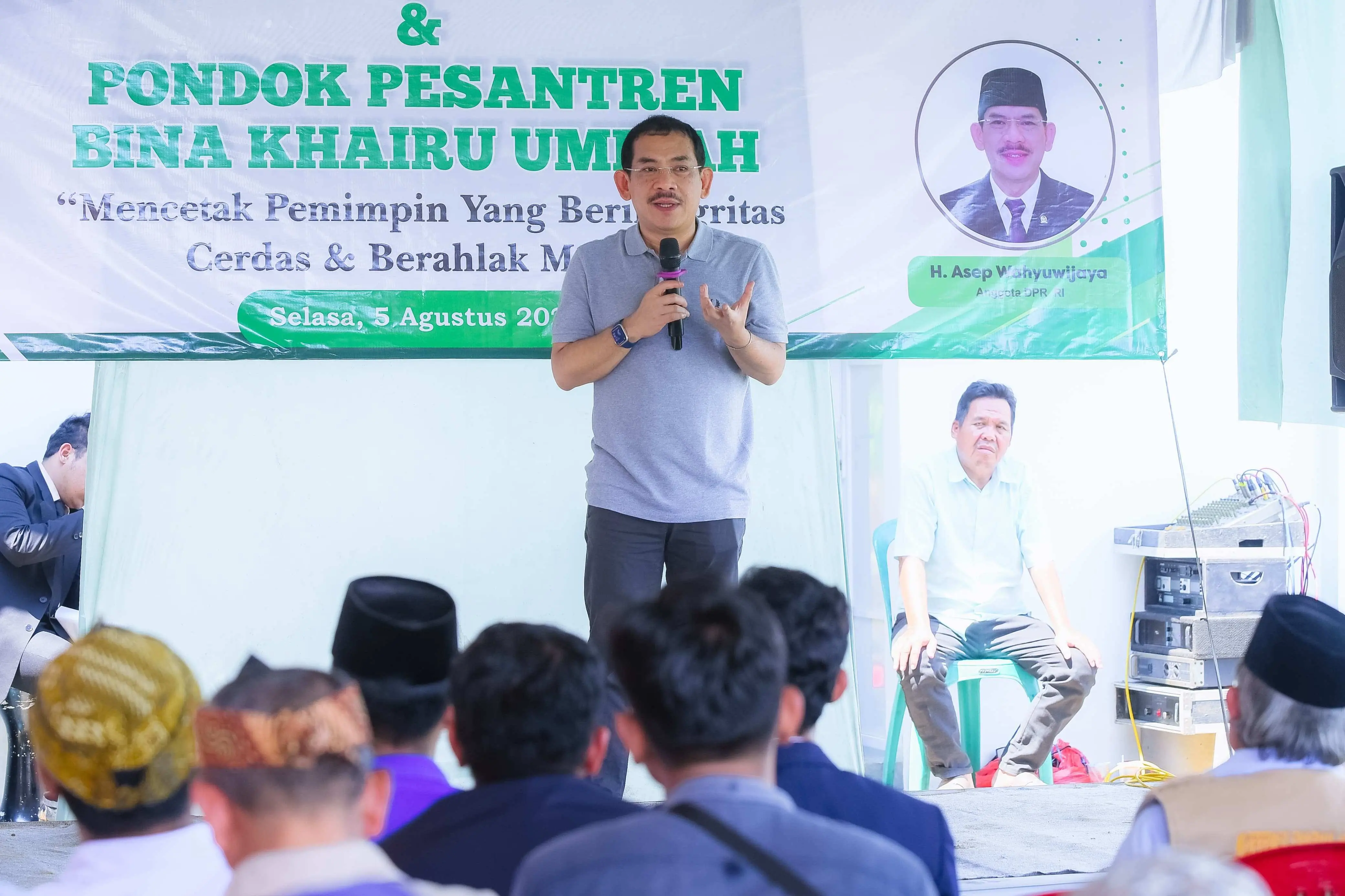 Asep Wahyuwijaya Resmikan SMP IT dan Ponpes Bina Khairu Ummah di Jasinga