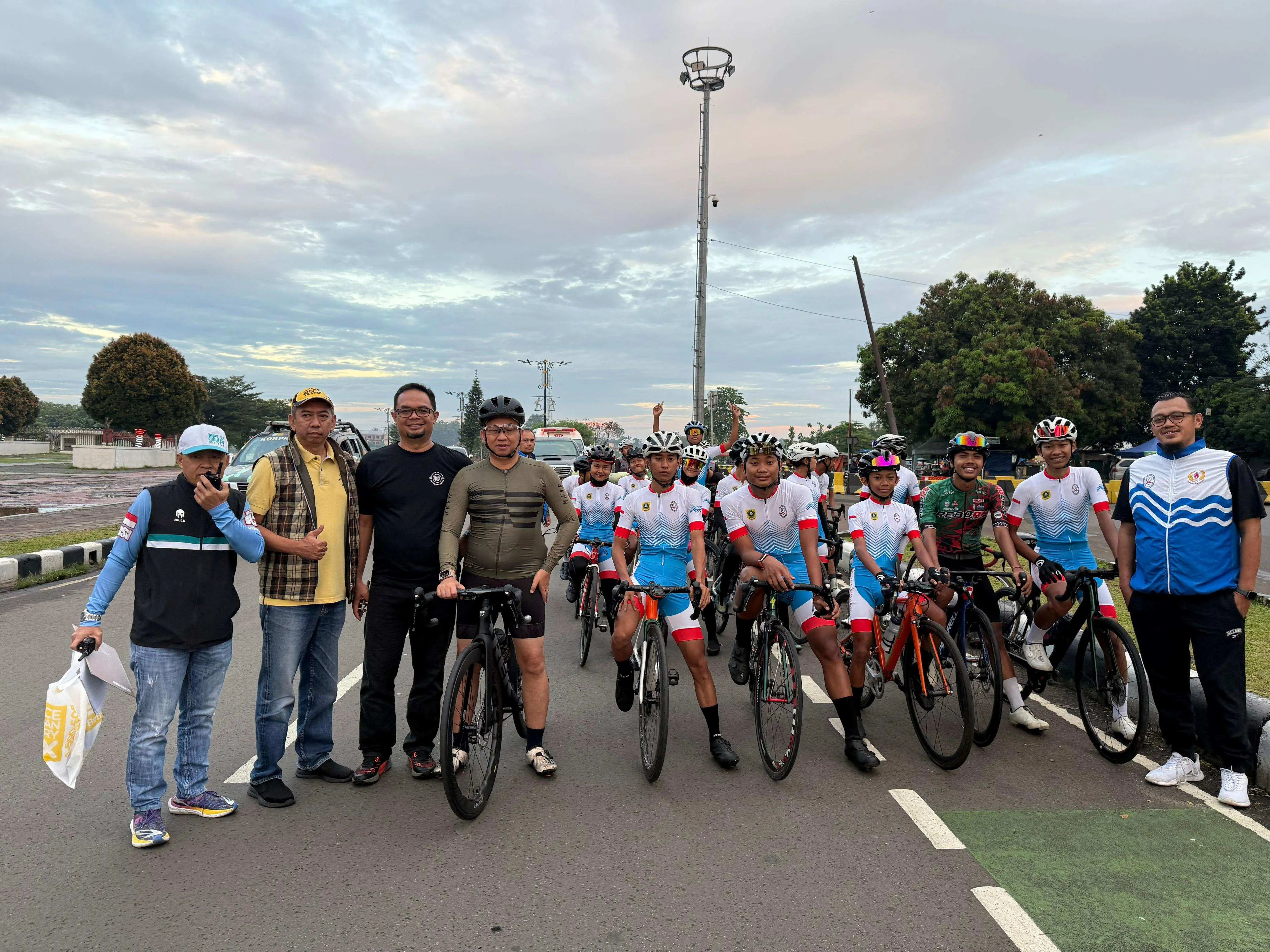Para Pembalap Nasional Ramaikan Tour Malasari 2025