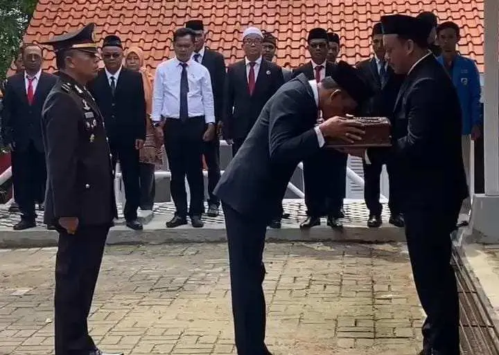 Bendera Pusaka Pulang ke Malasari, Wakil Bupati Bogor Jaga Warisan Perjuangan