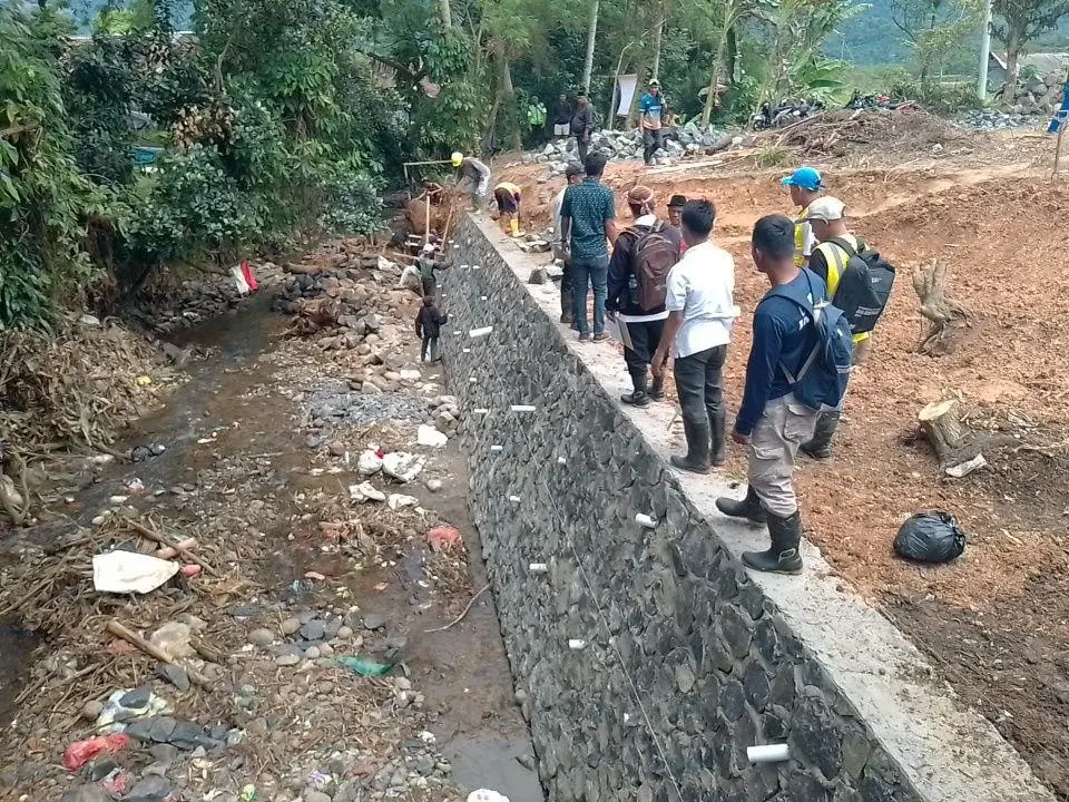 TPT Pasir Ciung Dipantau Langsung, Esda Permana Tekankan Perawatan dan Kebersihan Irigasi