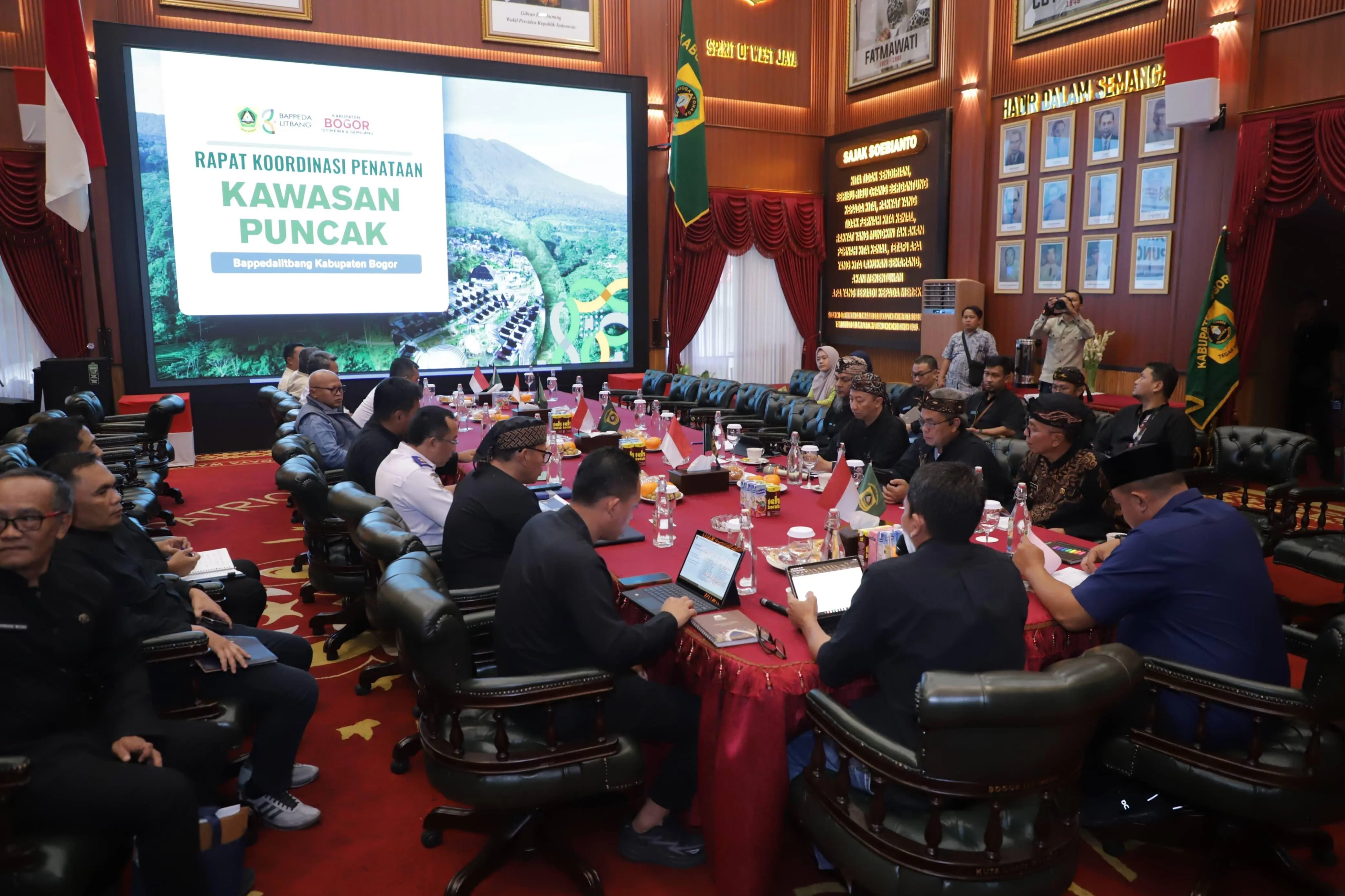Rudy Susmanto Terus Dorong Penataan Kawasan Puncak Secara Bertahap dan Terpadu