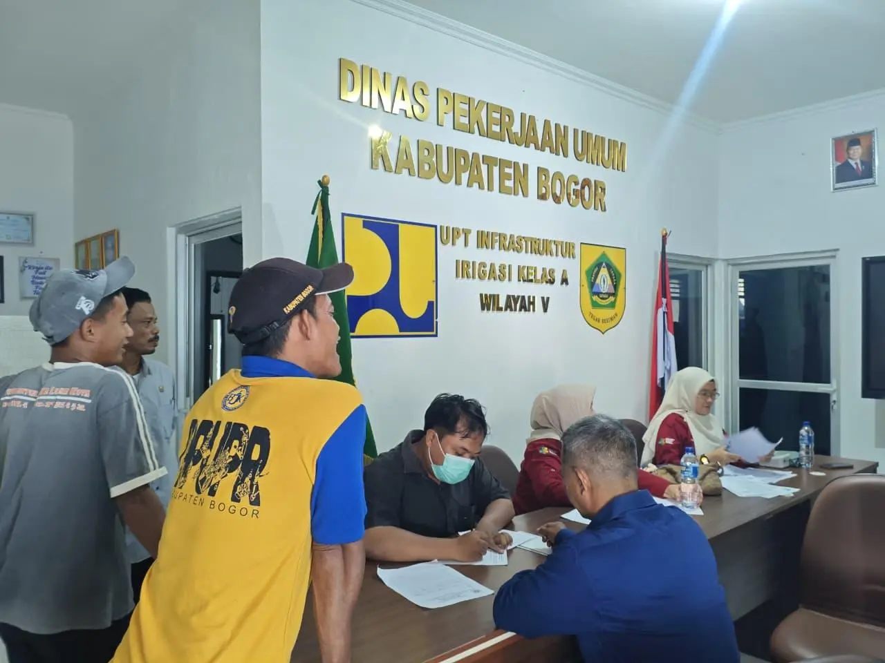 Pegawai UPT Infrastruktur Irigasi Kelas A Wilayah V Jasinga Jalani Tes Kebugaran