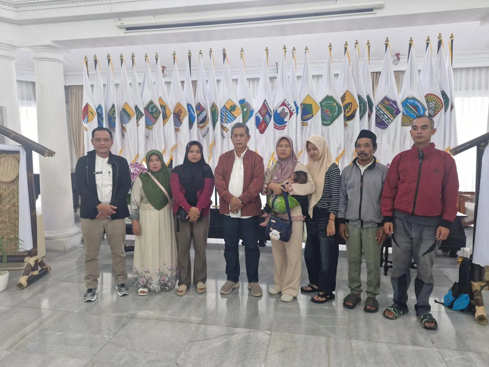 Beri Bantuan, Gubernur Jabar Undang Keluarga Korban Tewas Asap Beracun Tambang Emas PT Antam Pongkor Ke Gedung Pakuan
