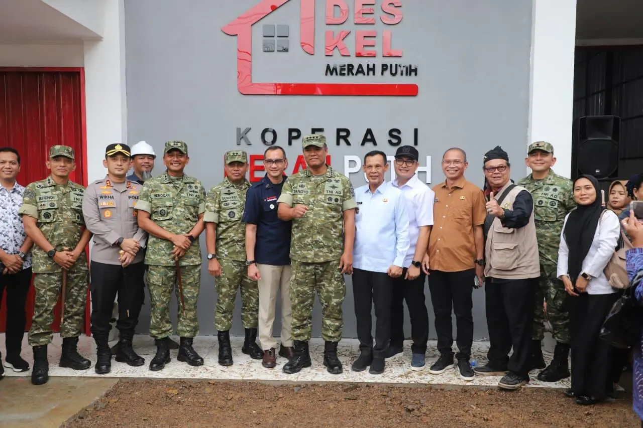 Wabup Bogor Dampingi Wakil Panglima TNI Tinjau Koperasi Merah Putih di Rumpin