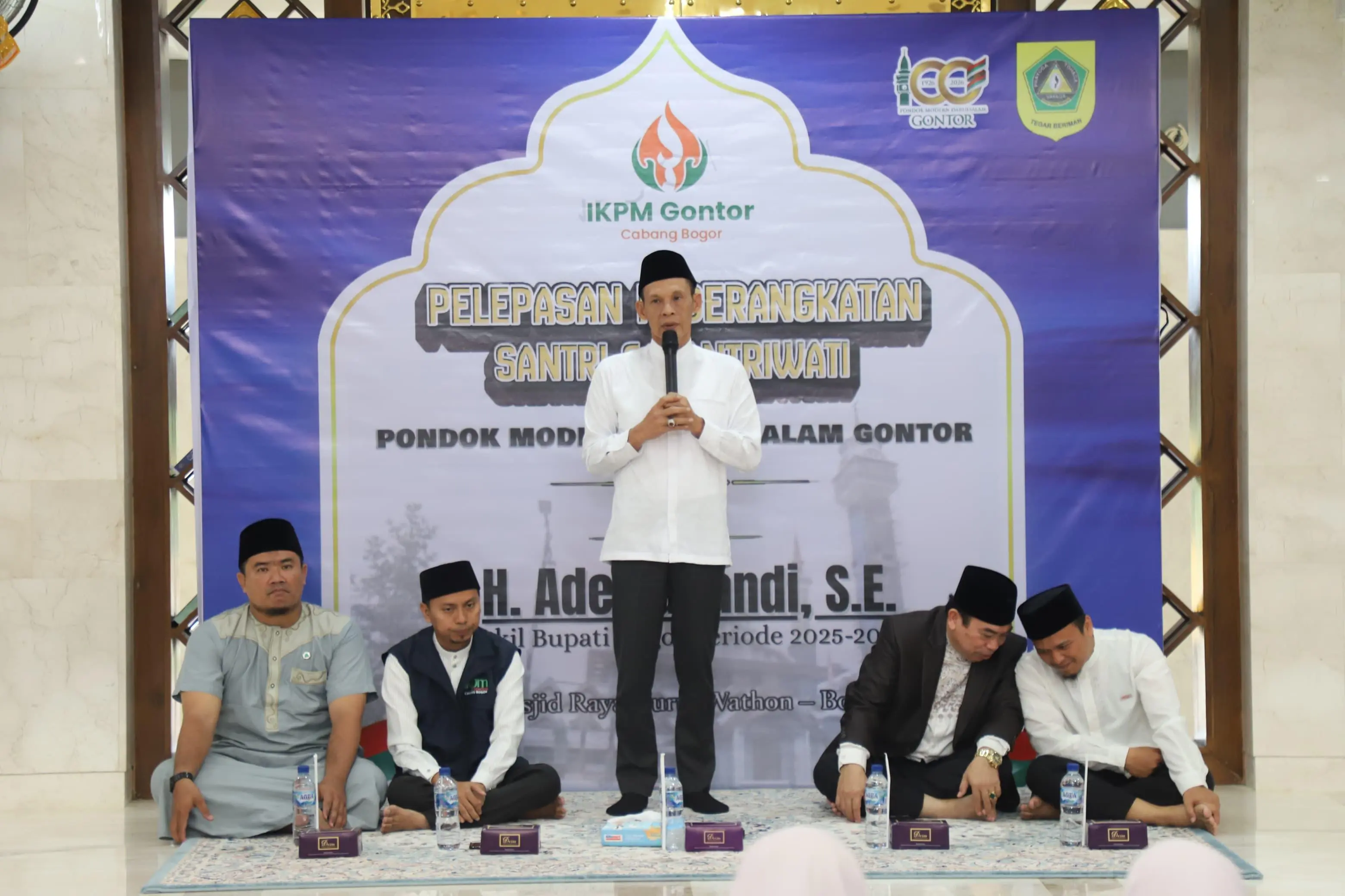 Wakil Bupati Bogor Lepas Santri Gontor Asal Bogor Kembali ke Pesantren