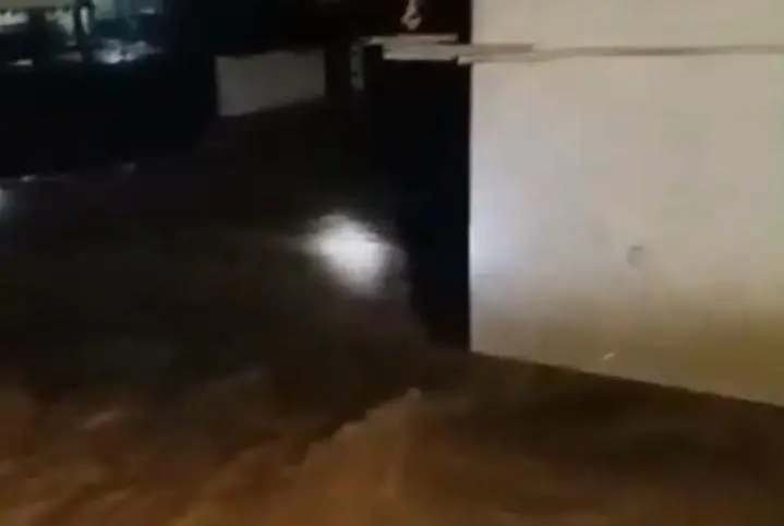 Warga Desa Purasari Leuwiliang Terdampak Longsor dan Banjir Bandang