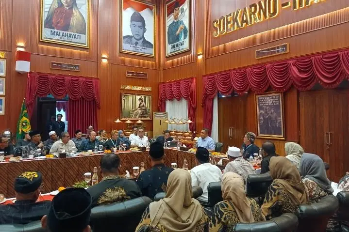 Rudy Susmanto Janji Bogor Barat Berubah dalam Dua Tahun, Kades Sampaikan Aspirasi DOB