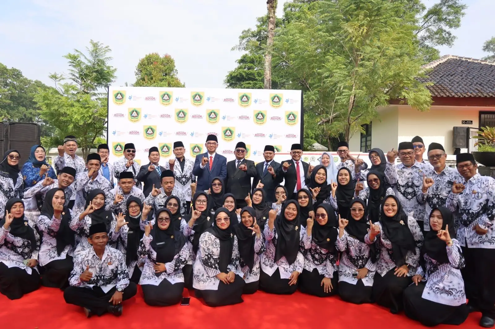 Bupati Bogor Sebut Perbaikan Kualitas Bangsa Dimulai dari Ruang Kelas
