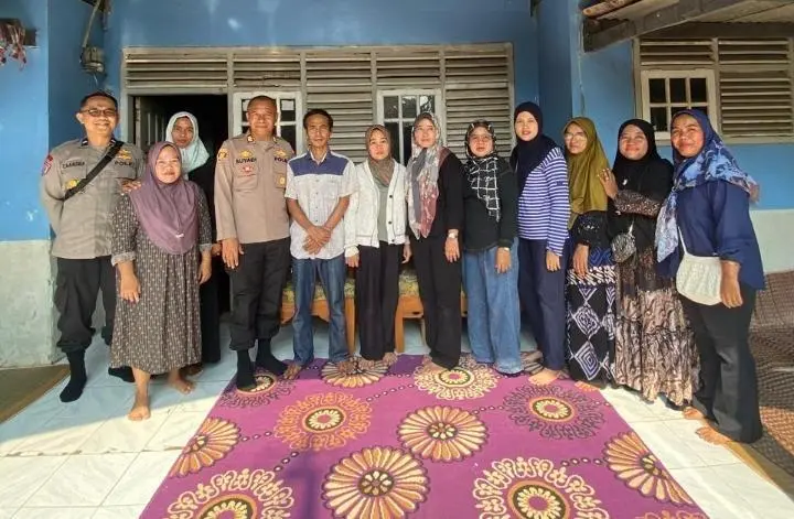 Siti Aisyah Sambangi Keluarga Korban Tragedi Anjing Pemburu Babi